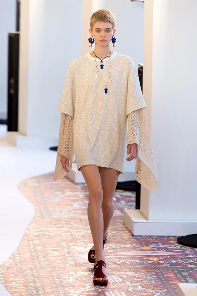 Look 35